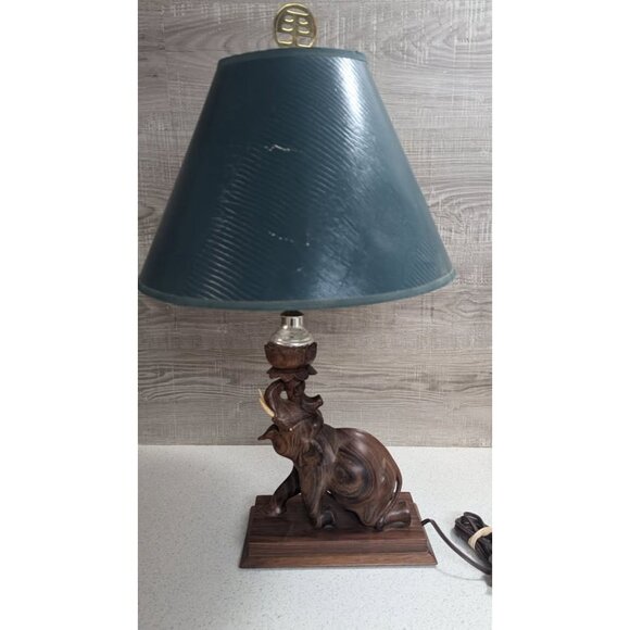 Vintage Elephant Lamp - Picture 4 of 8